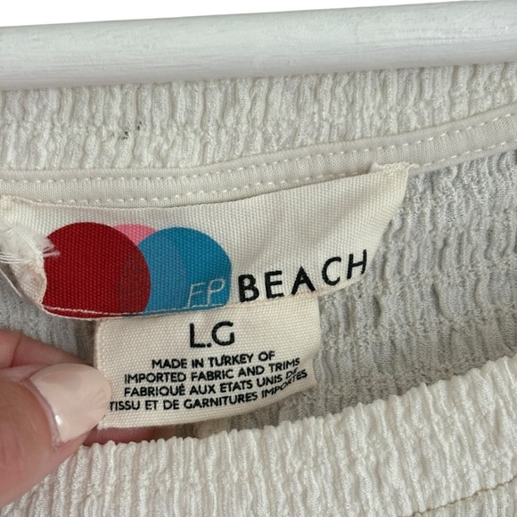 Free People Beach Marni Tunic in Shell Cream Ruffle Dress Size Large - Picture 4 of 7